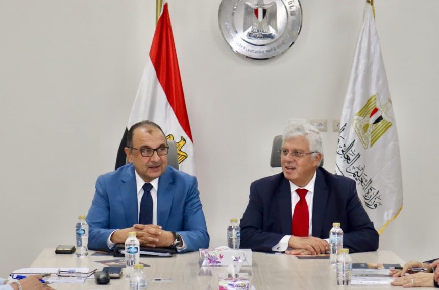 وزيرا التعليم العالي وقطاع الأعمال يبحثان تعزيز التعاون المشترك واستثمار الأصول لدعم المنظومة التعليمية والاقتصاد الوطني