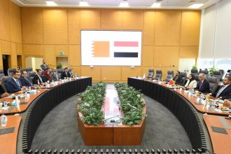 وزير الإسكان يستقبل وزير الأشغال البحريني لبحث أوجه التعاون بين مصر والبحرين