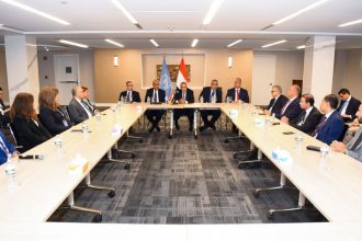 وزير الخارجية للمصريين العاملين بالأمم المتحدة