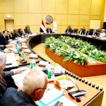 وزير الصناعة والنقل يترأس اجتماع الجمعية العامة للشركة القابضة لمشروعات الطرق والكباري والنقل البري