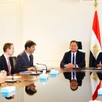 وزيرة التخطيط والتنمية الاقتصادية والتعاون الدولي تبحث مع السفير الفرنسي
