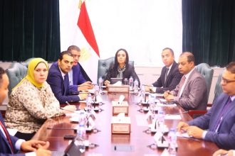 وزيرة التضامن الاجتماعي تتابع الموقف التنفيذي لدعم أهالي مشروعات السكن البديل للمناطق المطورة