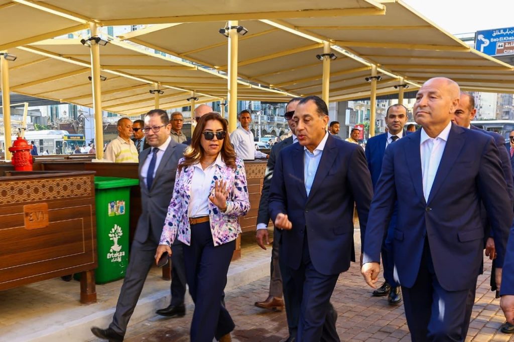 افتتاح المرحلة الأولى لسوق العتبة التاريخي.. ثوب حضاري جديد من قلب العاصمة وتاريخها العريق (صور) 3 4 3