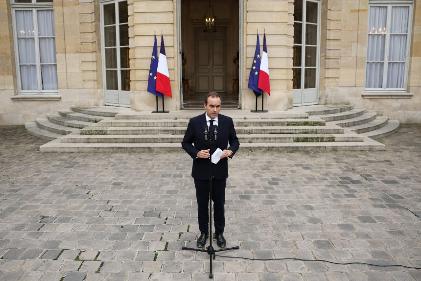 AFP 20251006 77U338N v1 HighRes FrancePoliticsGovernment