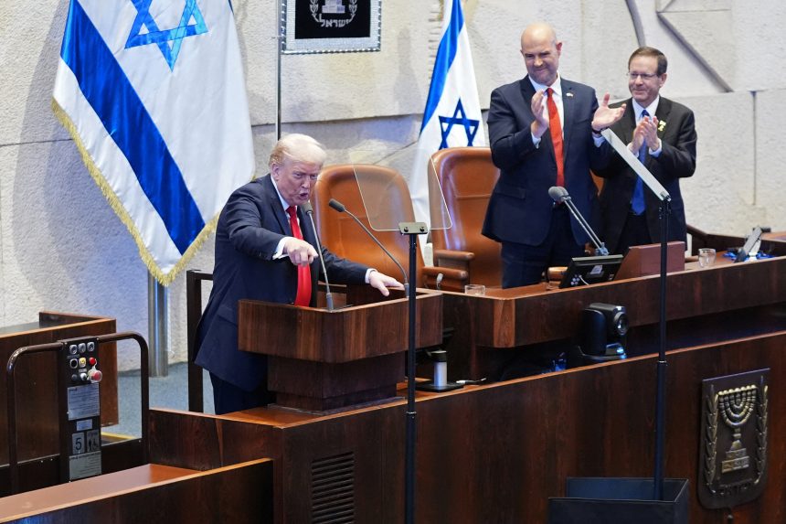 AFP 20251013 78LA9RF v1 HighRes IsraelUsPalestinianConflictTrump