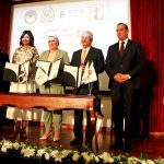إطلاق طفل متوازن. مجتمع متماسك
