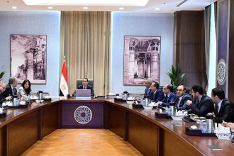 رئيس الوزراء يتابع مستجدات الموقف التنفيذي للمبادرة الرئاسية حياة كريمة