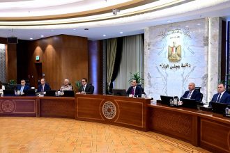 رئيس الوزراء يترأس الاجتماع الأسبوعي للحكومة 2