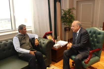 سفير الهند لوزير الكهرباء