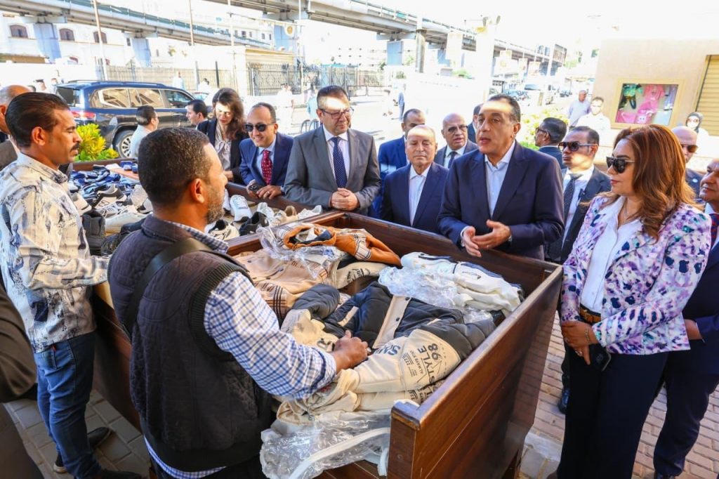 افتتاح المرحلة الأولى لسوق العتبة التاريخي.. ثوب حضاري جديد من قلب العاصمة وتاريخها العريق (صور) 6 سوق العتبة 1