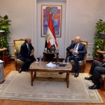 وزير النقل: نسعى إلى بناء شراكات صناعية حقيقية تحقق التكامل الاقتصادي والتنمية المشتركة 3 نائب رئيس مجلس الوزراء للتنمية الصناعية وزير الصناعة والنقل يبحث مع سفير المغرب بالقاهرة