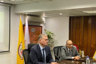وزير البترول