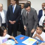 وزير الثقافة يوجّه بإعداد برنامج شامل والتعاون مع المدارس والجامعات وتسيير القوافل الثقافية إلى القرى والنجوع 2 وزير الثقافة ومحافظ سوهاج يفتتحان قصر ثقافة الطفل بسوهاج بعد تطويره ورفع كفاءته