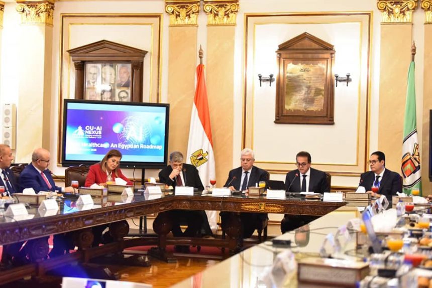 وزير الصحة يستعرض دور الذكاء الاصطناعي في دعم الخرائط الصحية لمصر