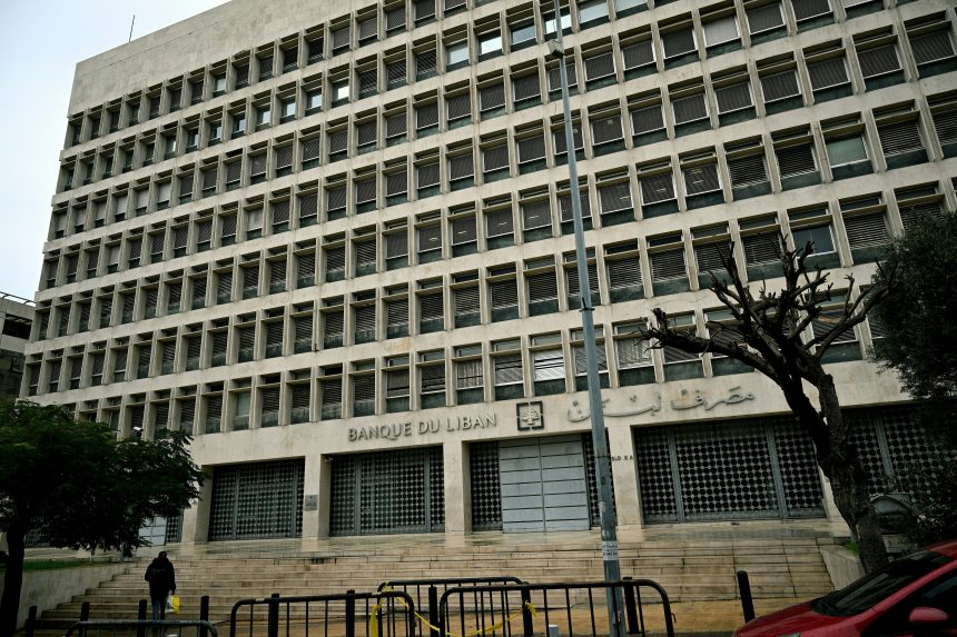 AFP 20251114 842E3KF v1 HighRes LebanonEconomyBanking