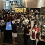 إقبال جماهيري كثيف في أول أيام استقبال الجمهور بالمتحف المصري الكبير