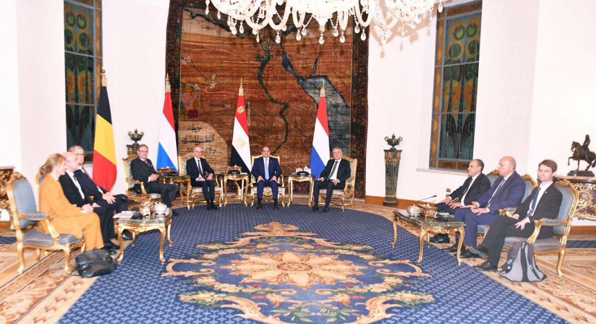 السيسي يؤكد لرؤساء وزراء هولندا وبلجيكا ولوكسمبورج تطلع مصر لتعزيز الاستثمارات مع البنلوكس