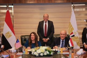 توقيع مذكرة تفاهم بين مصر وأمريكا لتعزيز منظومة أمن الطيران بمطار القاهرة