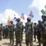 جنود نيجيريون خلال مناورات عسكرية مشتركة بين القوات النيجيرية وقوات من الولايات المتحدة وبريطانيا وهولندا