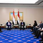 رئيس الوزراء يلتقي رئيس مجلس الوزراء اليمني