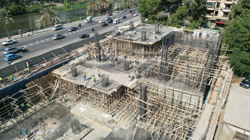 مستشفى تحت الإنشاء