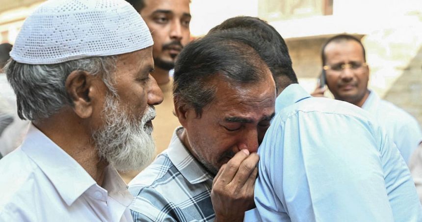 معتمرون هنود