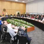 نائب رئيس مجلس الوزراء للتنمية الصناعية وزير الصناعة والنقل يترأس الاجتماع الرابع والثلاثين للمجموعة الوزارية للتنمية الصناعية