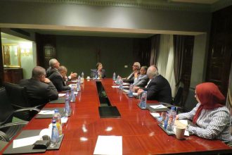 ناقشت الدكتورة عبلة الألفي، نائب وزير الصحة والسكان، مع نخبة من أساتذة النساء والتوليد