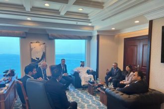 هيئة الاستثمار تبحث مع شركات قطرية فرص التعاون والاستثمار بمصر