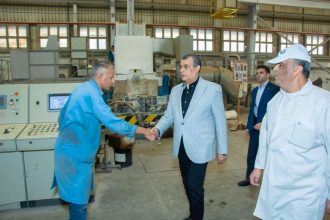 وزير الإنتاج الحربي