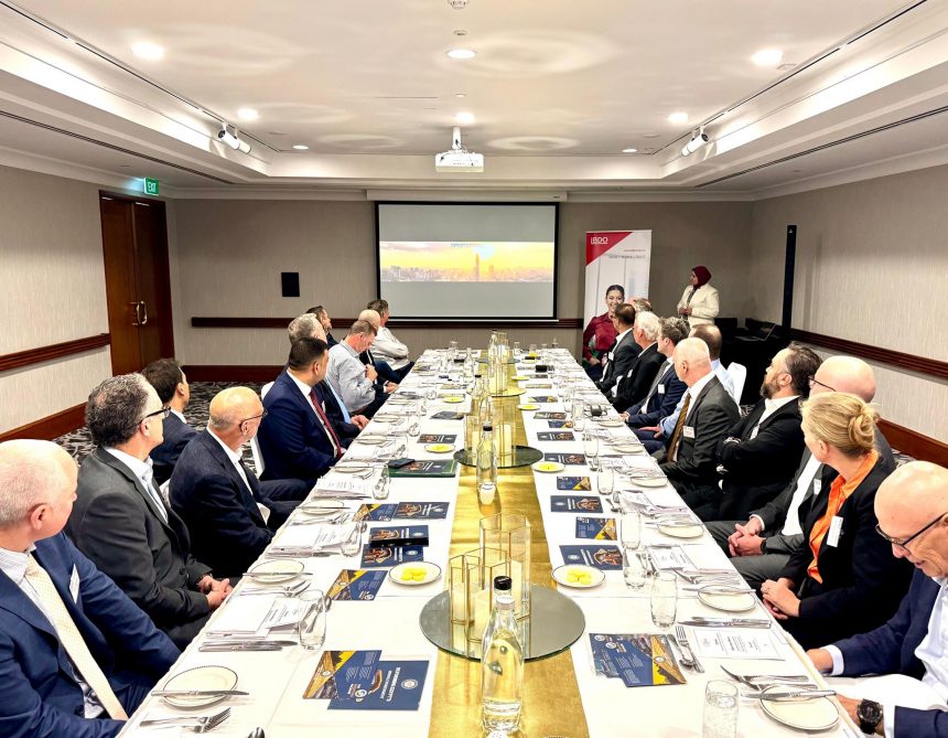 وزير البترول لشركات التعدين الأسترالية