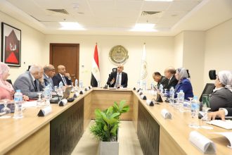 وزير التربية والتعليم يترأس اجتماع المجلس الأعلى للتعليم قبل الجامعي