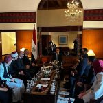 وزير الخارجية والجالية المصرية