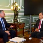 وزير الخارجية يستقبل وزير البترول والثروة المعدنية