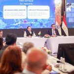 وزير الصحة يشارك نظيره الهندي في مائدة مستديرة لبحث سبل التعاون في توطين صناعة الدواء واللقاحات