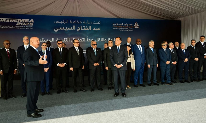 وزير النقل كامل الوزير