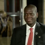 وزير خارجية جنوب إفريقيا رونالد لامولا