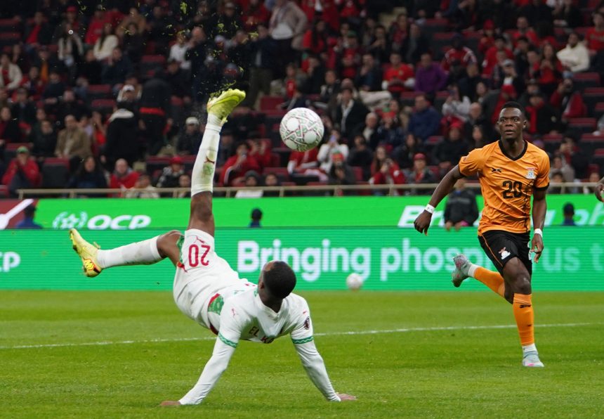 الكعبي يقود المغرب لفوز سهل 3 صفر على زامبيا بمشاركة حكيمي