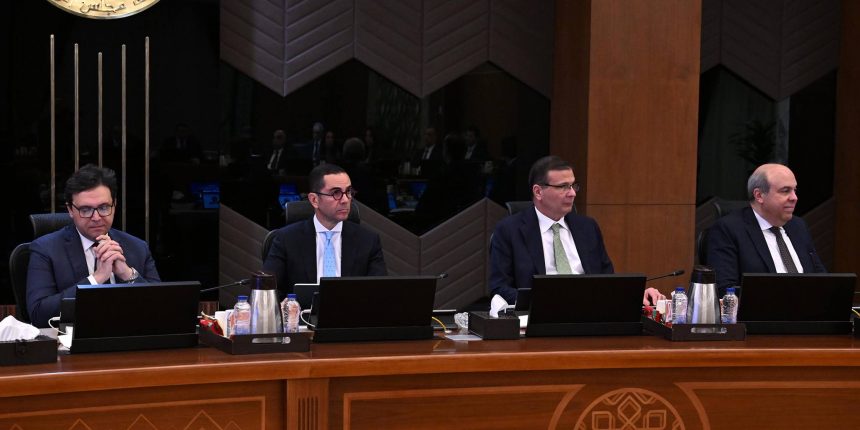 المهندس حسن الخطيب، وزير الاستثمار والتجارة الخارجية،