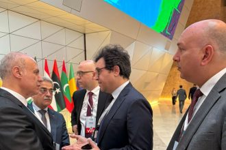 وزير الثقافة يبحث مع نظيره الفلسطيني عقد مؤتمر عربي لمناقشة التحديات أمام الهوية الفلسطينية e1765212820891