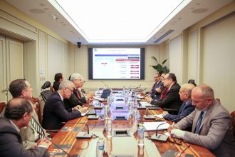 وزيرا التعليم العالي وقطاع الأعمال يناقشان مشروع إنشاء أول مدينة تعليمية جامعية متكاملة في إقليم الدلتا