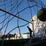 إسرائيل تأمر بهدم ملعب لكرة قدم في الضفة الغربية