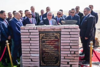 استكمالًا لجهود تنمية سيناء. وضع حجر أساس مصنع إندستريال هاوس للمنتجات الجبسية بـوادي التكنولوجيا