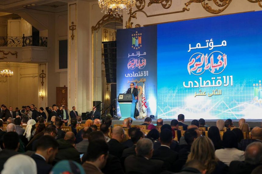 المهندس محمد شيمي، وزير قطاع الأعمال العام