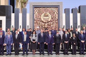 قيادات وزارة الداخلية تكرم المتعافين من تعاطي المواد المخدرة