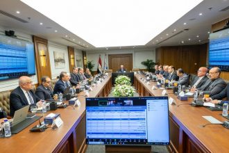 مجلس إدارة اقتصادية قناة السويس يستعرض الموقف الترويجي للنصف الأول من العام المالي 25 26