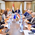 وزير التربية والتعليم يستعرض مع رئيسة بعثة الاتحاد الأوروبي في مصر جهود إصلاح المنظومة التعليمية