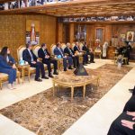 وزير الخارجية يهنئ البابا تواضروس الثاني بمناسبة عيد الميلاد المجيد