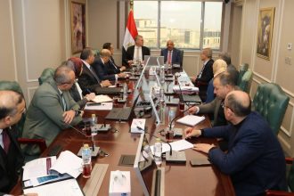 وزيرا الكهرباء والطاقة المتجددة، والبترول والثروة المعدنية