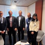 وزيرا المالية والاستثمار والتجارة الخارجية يبحثان مع مسؤولي شركة كوكاكولا العالمية